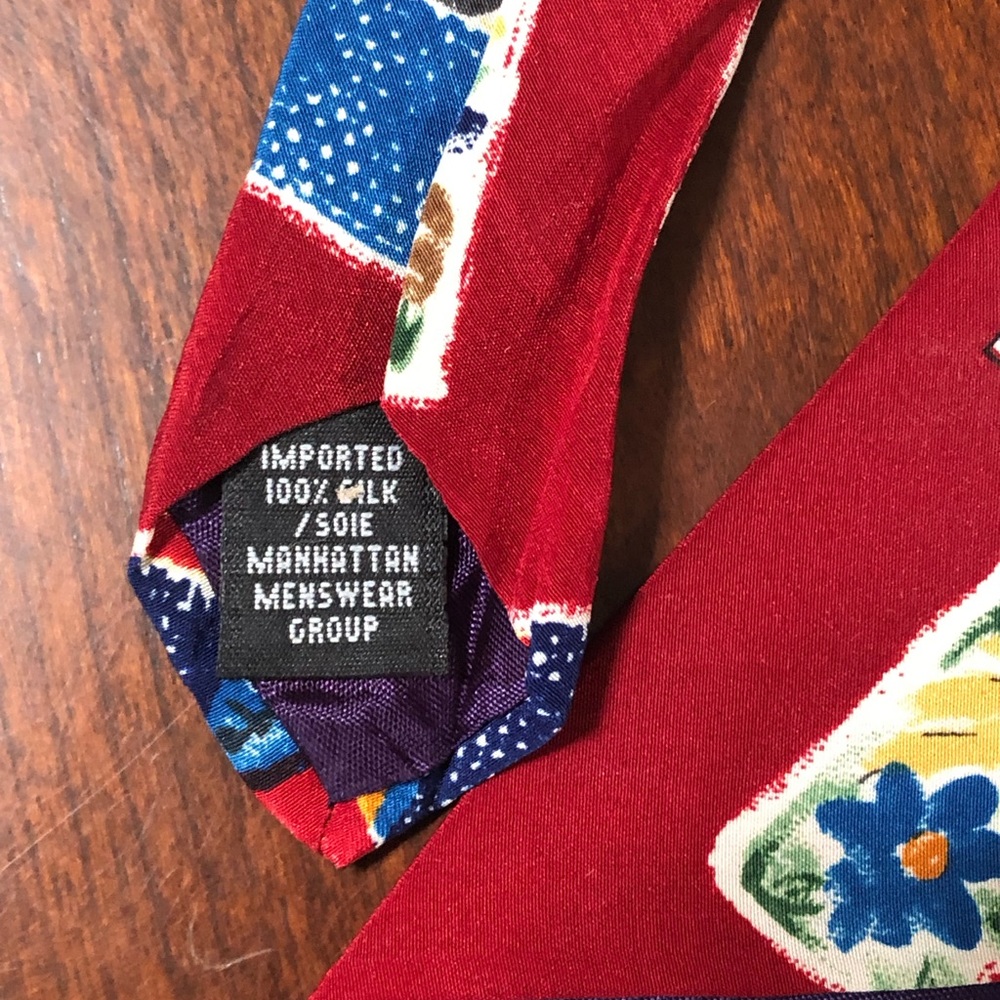 Tie - Picture 4 of 5